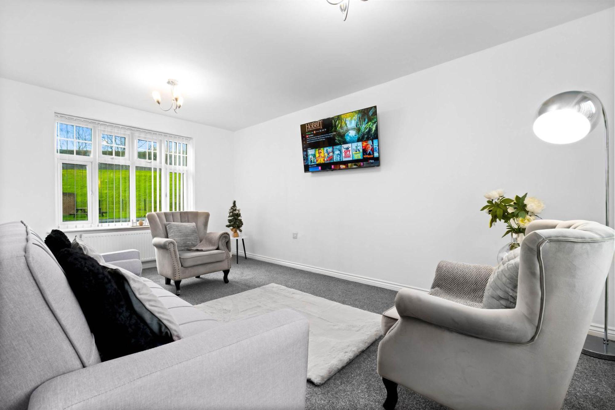 Harmony House 3 Bedroom New Build For Families, Contractors, Black Country Museum Sleeps 6 تيبتون المظهر الخارجي الصورة